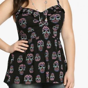 Torrid sugar skull smocked back tank. Size 1.